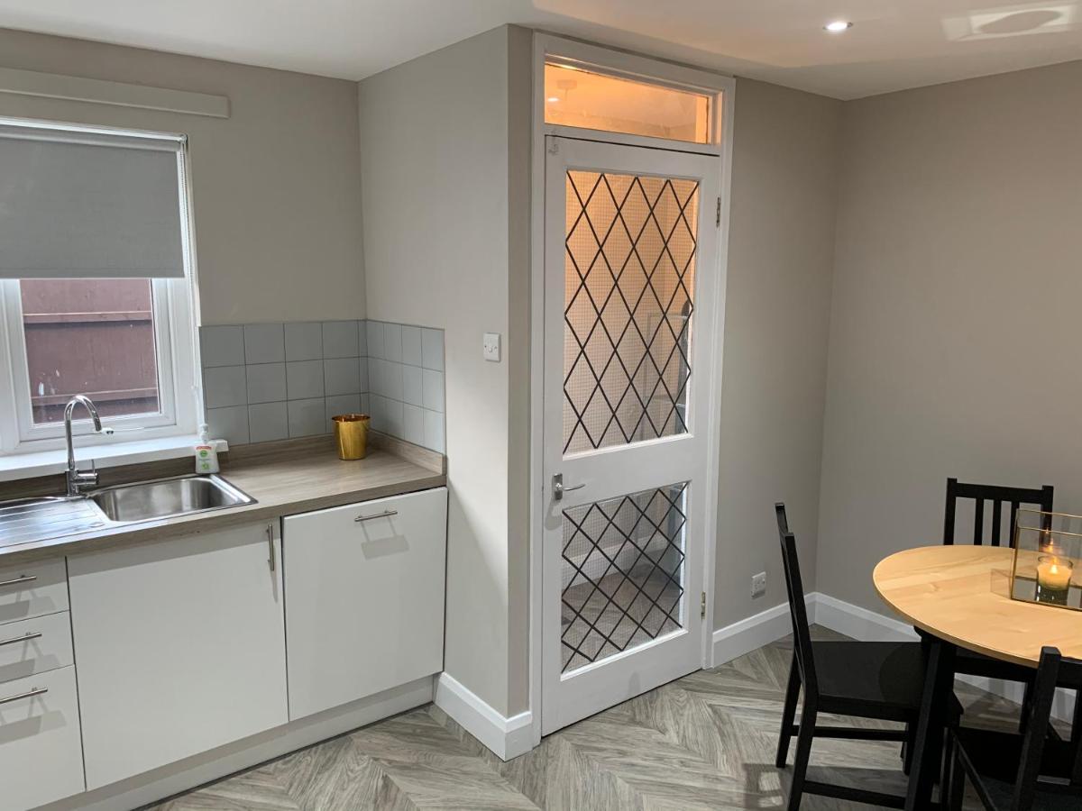 City Break Plush Pad, Walking Distance To City Centre Belfast Exterior foto