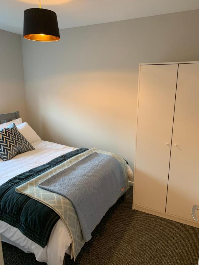 City Break Plush Pad, Walking Distance To City Centre Belfast Exterior foto