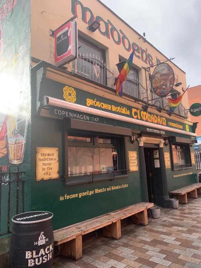 City Break Plush Pad, Walking Distance To City Centre Belfast Exterior foto